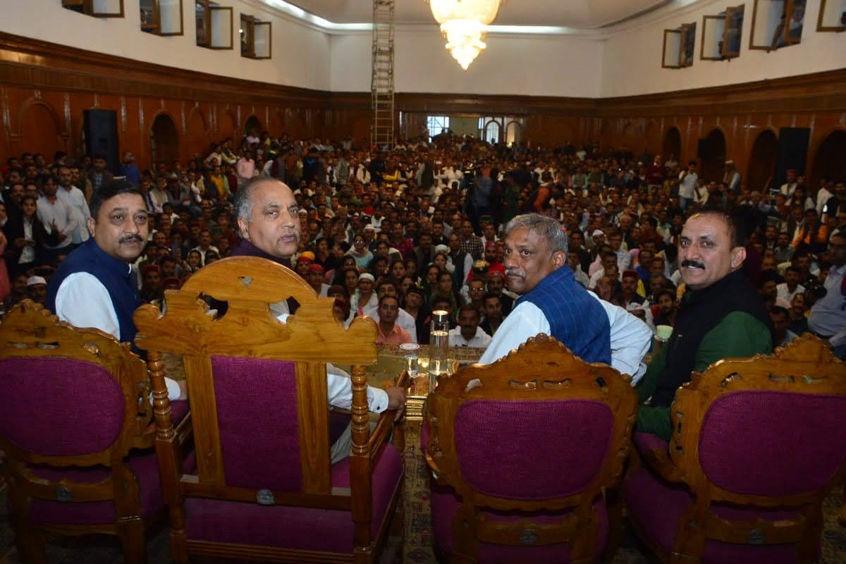 हाटी जनजाति कानून की 4 अगस्त 2023 को गजट अधिसूचना जारी होने की खुशी में 6 अगस्त को पीटरहाॅप शिमला में मुख्यमंत्री श्री जयराम ठाकुर के प्रति धन्यवाद सभा का दृश्य।